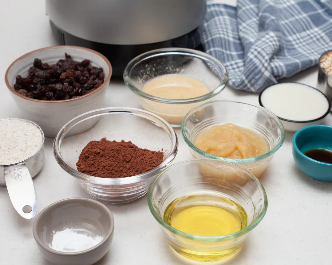 Ingredients for vegan brownie sweetened with raisins