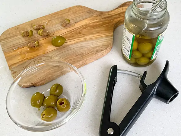pitted olives